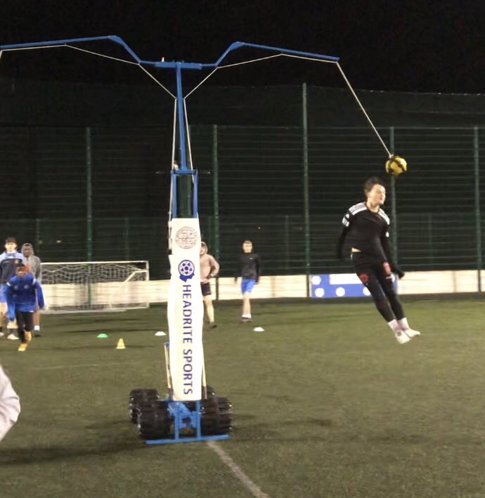 Headrite Sports tweet media