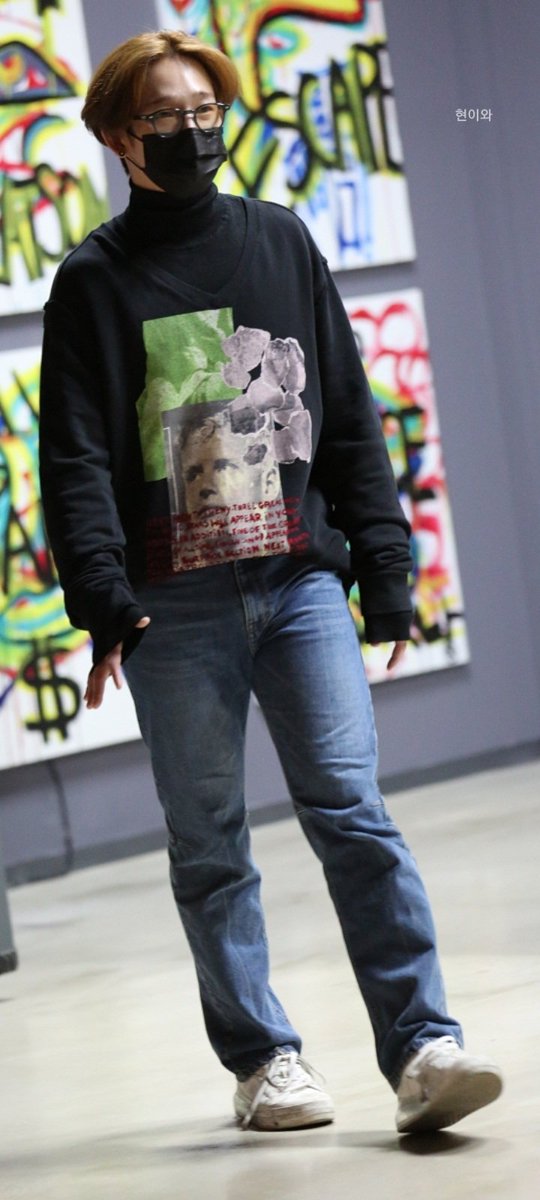 220303
아트테이너초대기획전 
#남태현 #사우스클럽
#아트컨티뉴 #아트테이너초대기획전