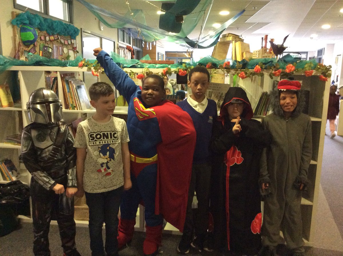 Reading@Foxfield tweet media