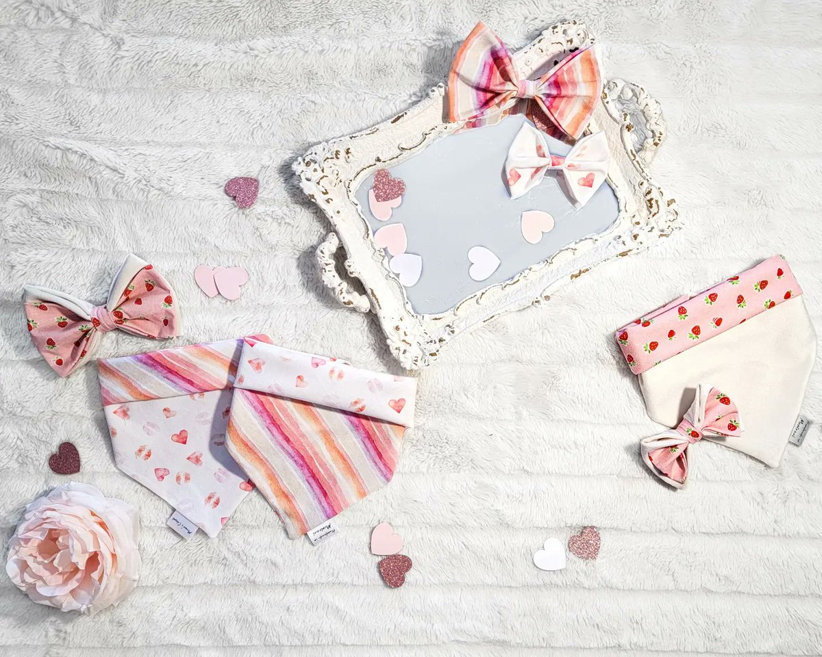 MousesCloset's tweet photo. Valentine's Day Collection is still available for purchase at https://t.co/O5V6TzKloz 

Limited stock available!

#handmade #dogsoftwitter #CatsOfTwitter #shopsmall #shoplocal #womanowned https://t.co/WiMUbkC6aZ