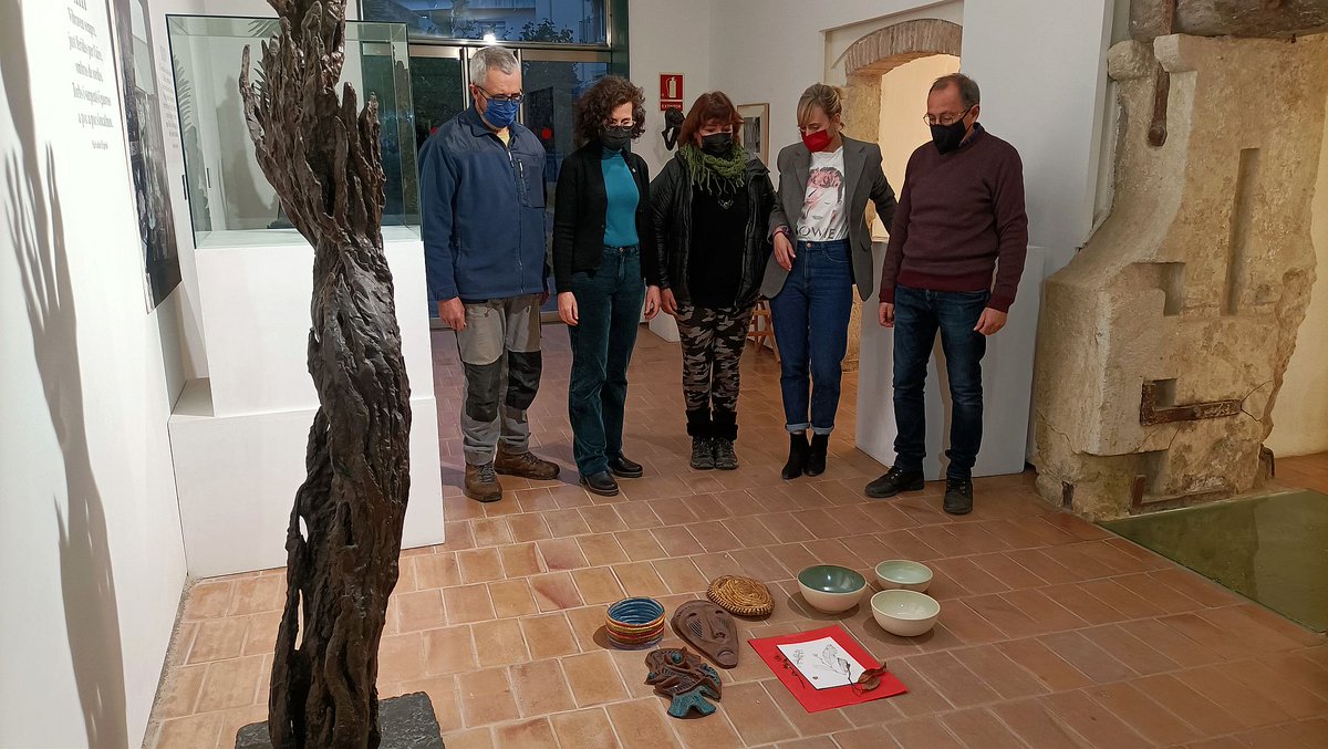 elvendrell_cat's tweet photo. 📢Monogràfics de l'Escola Municipal d'Art Apel·les Fenosa

🗓️Març i abril de 2022

📝https://t.co/AycBbTXLFV   

ℹ️https://t.co/Ot7qg4TZfT

@CulturaVendrell @escoladartAF #elV #Art https://t.co/m6bzFhG4Es