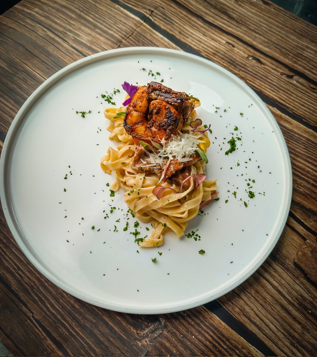 Alaanukintan's tweet photo. You just have to love pasta... 🥰🥰 #cheflife #Joro #reddishchronicles https://t.co/AkVnWGA9Li