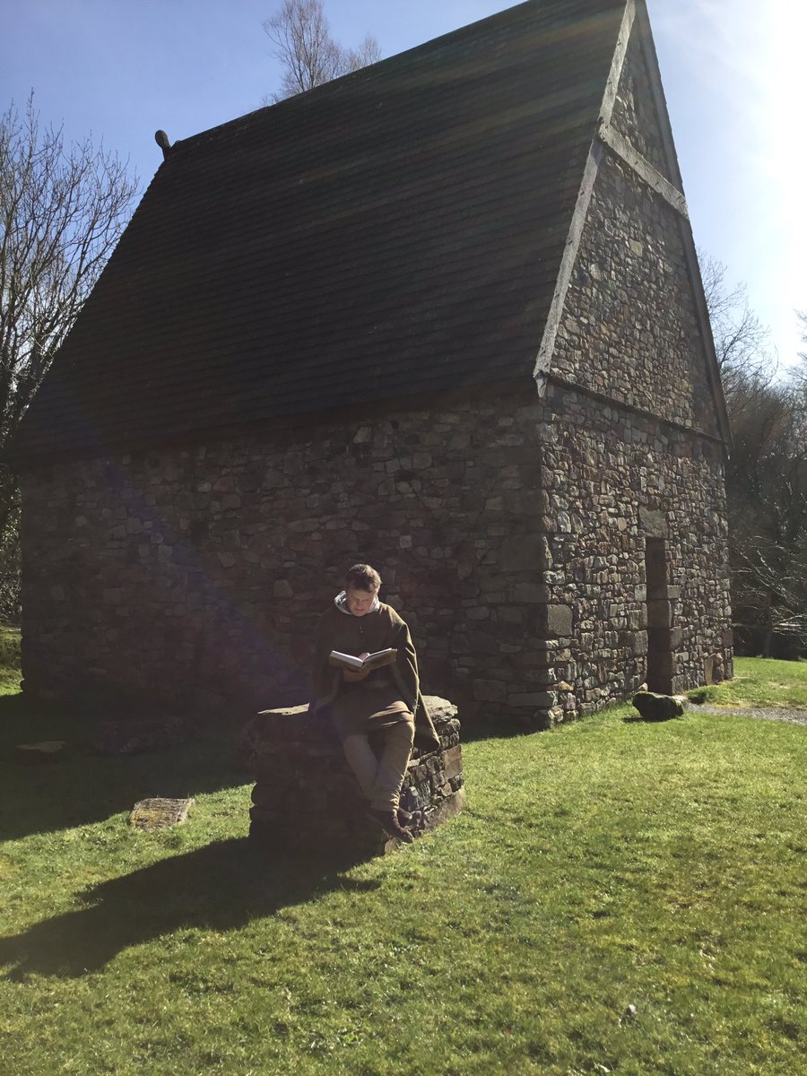 heritageparkwex's tweet photo. #irishheritage #VisitWexford #NationalBookDay #ReadinthePark https://t.co/M8tcpL7mvw