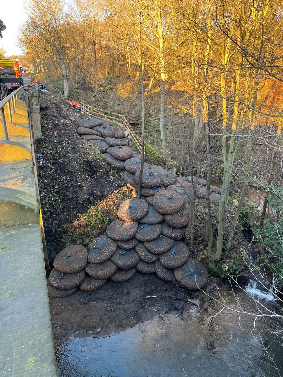 RidgewayOnline's tweet image. Our Ridgeway Rockbags are at it again in 2022, our product is solving more erosion issues, this time is in Glenrothes, Scotland. 
rockbags.com/our-ridgeway-r…

#rockbags #filterunit #ridgewayrockbags