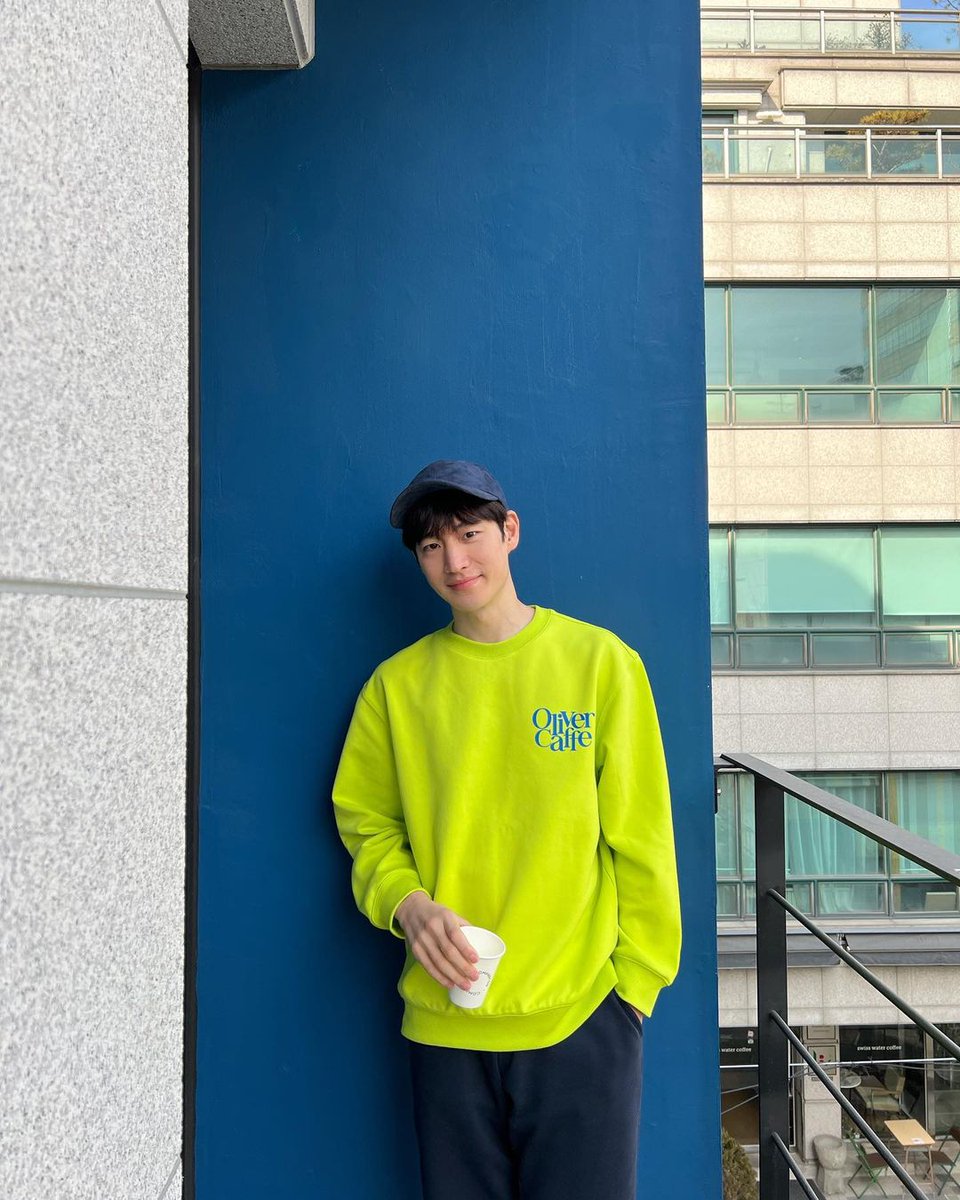 PenthousePage's tweet photo. My heartttt🥺💚 #LeeJehoon https://t.co/HPIfiY3gNW