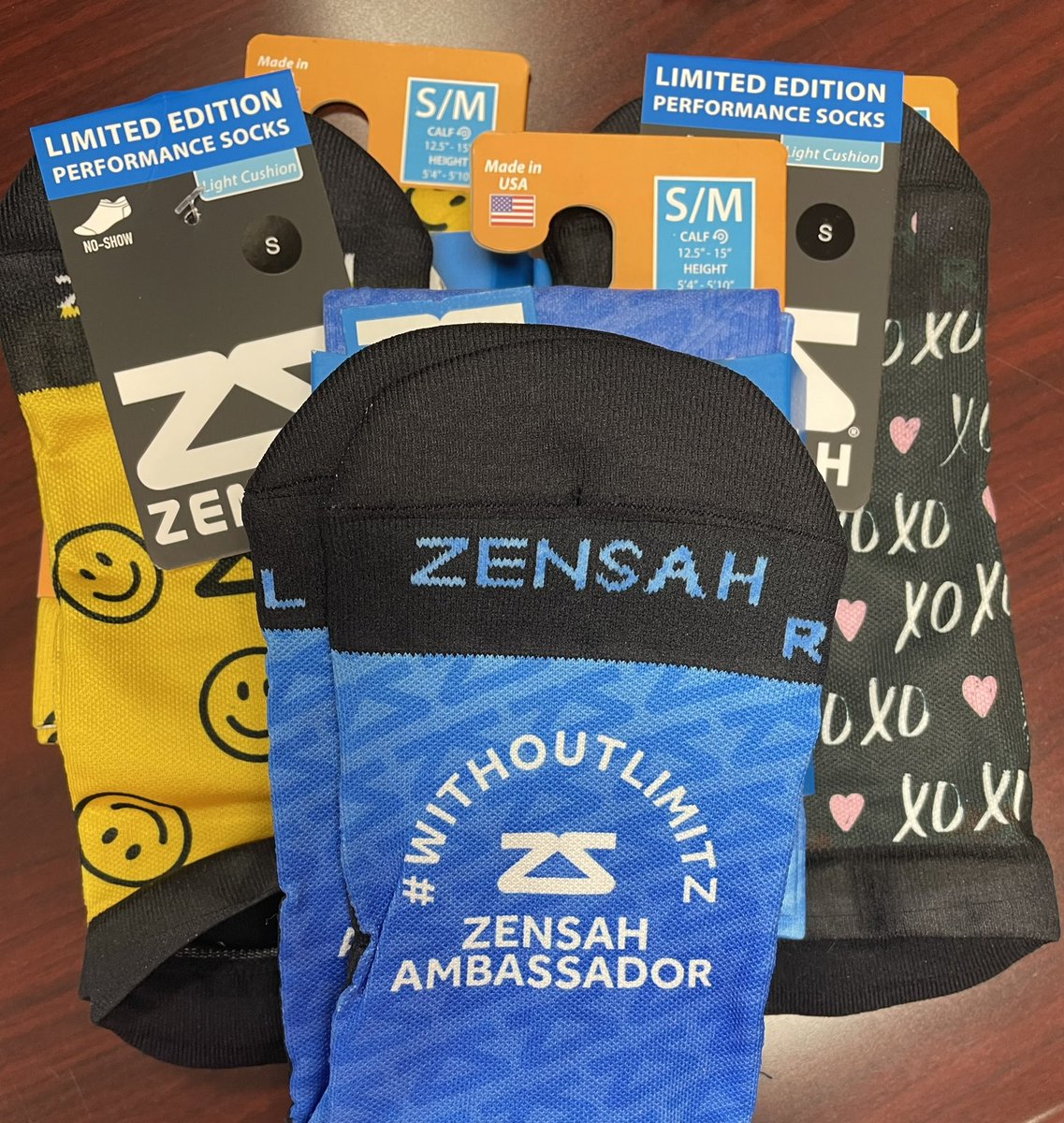 @Zensah My new socks and calf sleeves arrived.  #teamzensah #zensahambassador #zensah #withoutlimitz