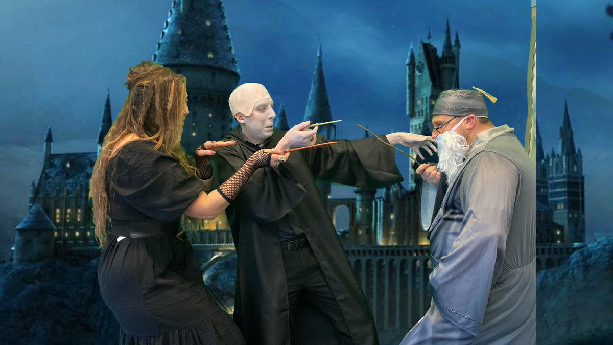 Celebrating 25 years of World Book Day / publication of Harry Potter &amp; the Philosopher’s Stone.📚 📖 🧙 🧹🪄<a href="/WorldBookDayUK/">World Book Day UK 📚</a> <a href="/WorldBookDayIE/">WorldBookDayIE</a> #WorldBookDay #WBD2022