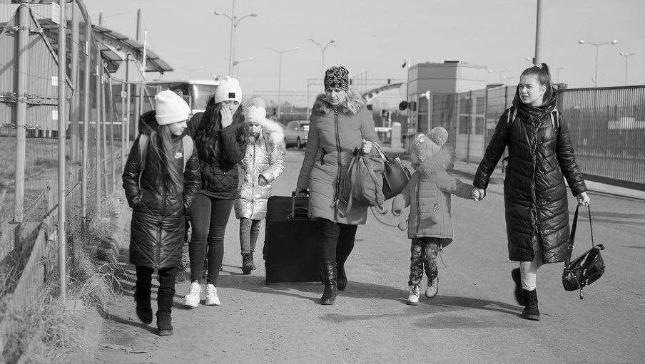 VGleitsmann's tweet image. Flucht. #RussianUkrainianWar #dorohusk #poland copyright:daniel zanetti