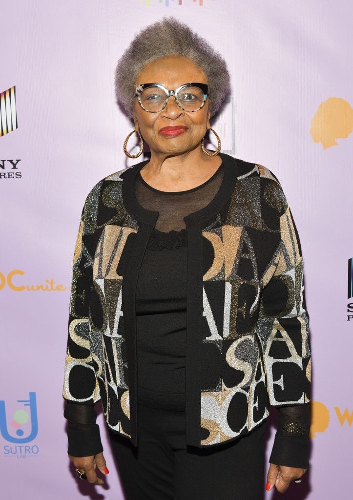 Happy birthday to Hattie Winston! 