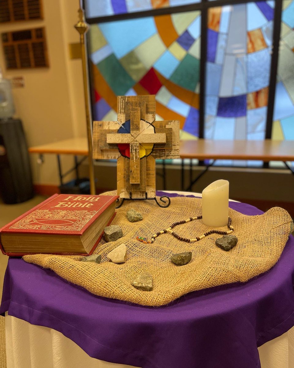 Ash Wed marks the beginning of Lent, a 40 day period where we renew our relationship with God by renewing our relationships with each other. Thx to <a href="/GSACRD/">GSACRD</a> for inviting our St. Gabes staff to join you for your Ash Wed liturgy. @gsacrd_faith <a href="/GrACE4cathed/">GrACE</a>