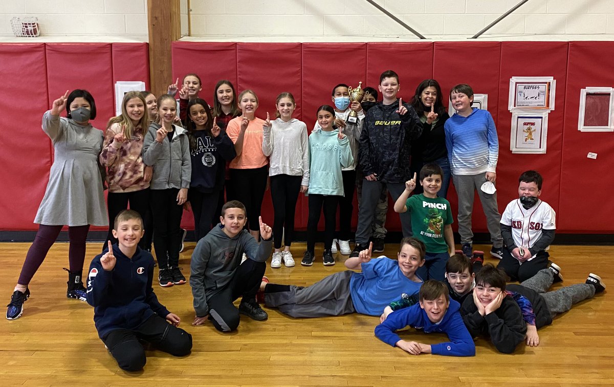 Congrats to this class for winning PE Class of the Month for the second time!! They continue to do a great job showing their core values and being positive leaders within our school community. <a href="/WoodEndSch/">WoodEndSch</a> <a href="/Weconnect202/">Mrs. C's Class</a>