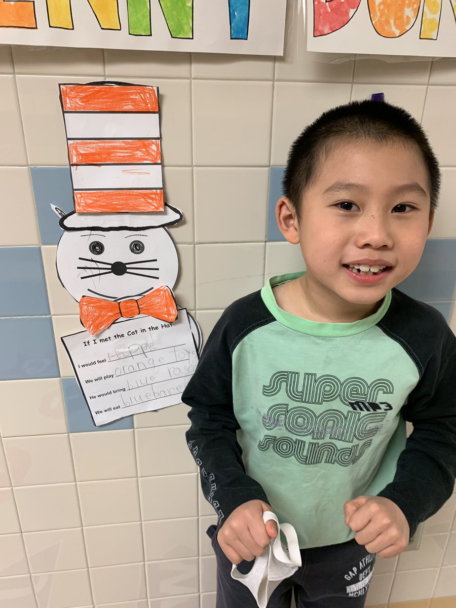 Miss_Pisani's tweet image. Happy (belated) Read Across America Day!! 📚