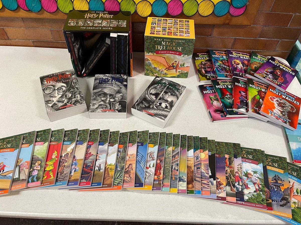 asdcentral's tweet image. Thank you North Star construction for this round of donated books to our #buildyourownLibrary Awesome way to help us celebrate #ReadAcrossAmericaDay #books #BookTwitter #Library