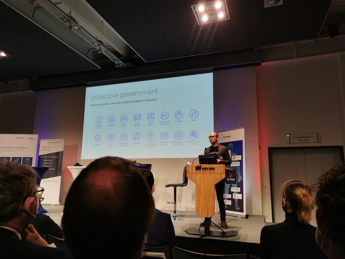 Joint Innovation Lab (@innolab_sh) on Twitter photo Ist was a great honor for us to discuss AI applications in the public sector with <a href="/OttVelsberg/">Ott Velsberg</a>, Chief Data Officer of Estonia, to introduce JIL and to get some impression of what Germany can learn from Estonia.
#AI @MACH_AG #Estonia Ist was a great honor for us to discuss AI applications in the public sector with <a href="/OttVelsberg/">Ott Velsberg</a>, Chief Data Officer of Estonia, to introduce JIL and to get some impression of what Germany can learn from Estonia.
#AI @MACH_AG #Estonia