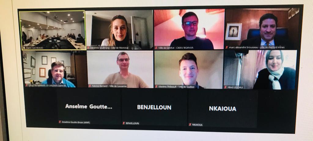 AIMFrancophones's tweet photo. 👩‍💻Pour des transitions #numériques choisies, construire ensemble une vision #politique du numérique dans les #villes francophones
👉Les membres de la Commission #VillesInnovantes de l'#AIMF réunis à #Nantes à l'occasion du Forum @INTERCOnnectes 
#FDI22 #coopdéc #Francophonie https://t.co/3lTR9jpnPH