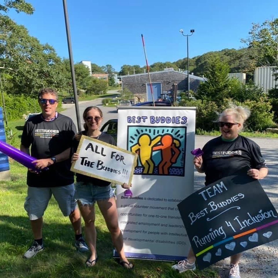 BestBuddiesMARI's tweet photo. Join the #RaceForInclusion and run for Team Best Buddies in the 2022 Falmouth Road Race! We’re so excited to be such a big part of the 50th running of this iconic event. Apply at https://t.co/ld0ueVNlJ9
#bestbuddies #racingforinclusion #inclusion #falmouthroadrace #running #cape https://t.co/0QN9SmH9vH