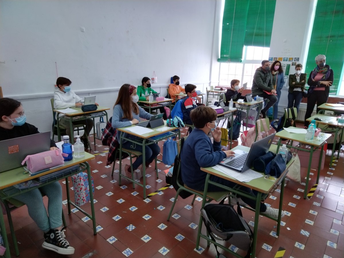 san_calasanz's tweet photo. Un placer compartir experiencias con compañer@s del CEIP El Pilar de Villafranca de los Barros, CEIP Francisco Giner de los Ríos de Mérida y CEIP San José de Talavera la Real.
Nos vemos en Abril😊 https://t.co/Ei7BP0JSpR