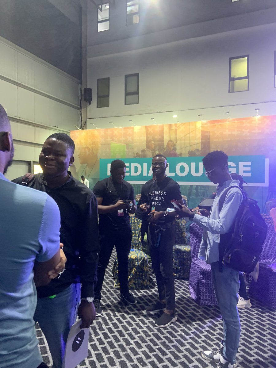 africa_nxt's tweet photo. Billionaire pitches are ongoing😉
Remember, it's NOT a pet project, it's your life. Be obsessed with your business.
#AFRICANXT #BILLIONAIRE #NXTtech https://t.co/WhR4VCmVCq