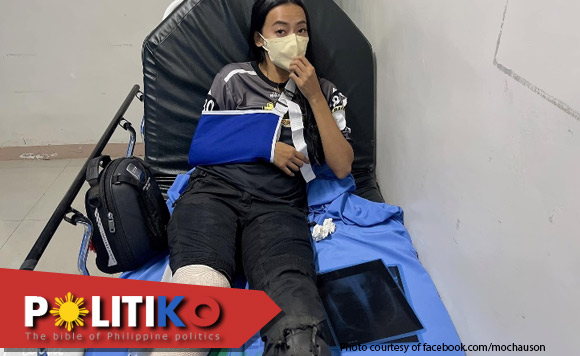 PolitikoWatch's tweet image. Bali ang buto! Mocha Uson gets injured in motorcycle accident
youtube.com/watch?v=QPlO-u…
#MochaUson
#motorcycleaccident
#MOCHAPartylist