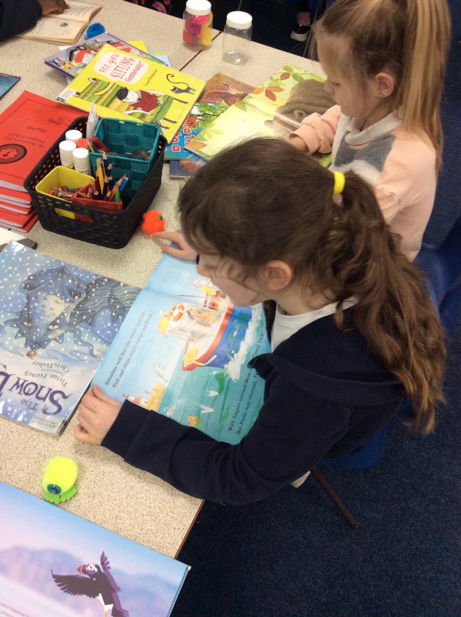 StBernardsep's tweet photo. Reading with our quiet critters in T2 for world book day. #stbReading https://t.co/qeravVB1vS