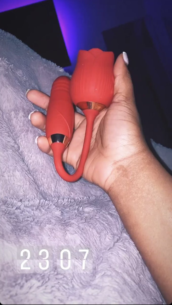 PleasuresGalore's tweet photo. When your clients pick a night of pleasure >>> 😌🌹 

**SHOP LINK BELOW TO GET THE PLEASURE EXPERIENCE**
https://t.co/CpOny0SidB https://t.co/IOJxQOqifJ