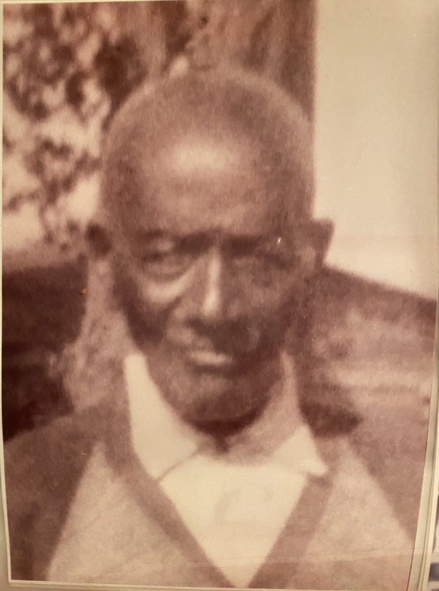 pbosslady's tweet image. I am a descendant of a slave who was sold at the #greatslaveauction by #piercebutler .  5 of my ancestors are on that auction list of #weepingtimes. This is my survival story. #iampompey