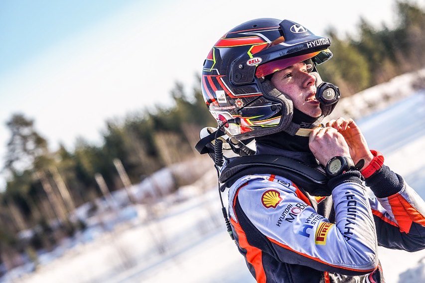 Thierry Neuville tweet media