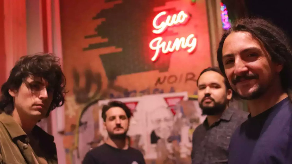 Todo el math rock de los nacionales <a href="/tortuganonima/">tortuganónima</a>  llega al Centro Cultural Rojas Magallanes (La Florida) este 12 de marzo.

Show en vivo a partir de las 18:00 hrs.

👉 bit.ly/3pybxJs.

#AgendaCL #EscuchaCL #musicachilena #VitrinaCL