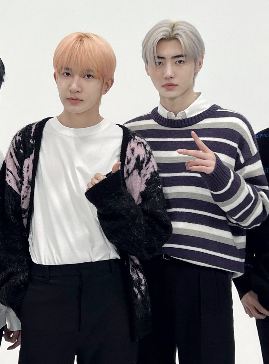 heehoonfeed's tweet photo. boyfriends https://t.co/Gg2OAHrfQR