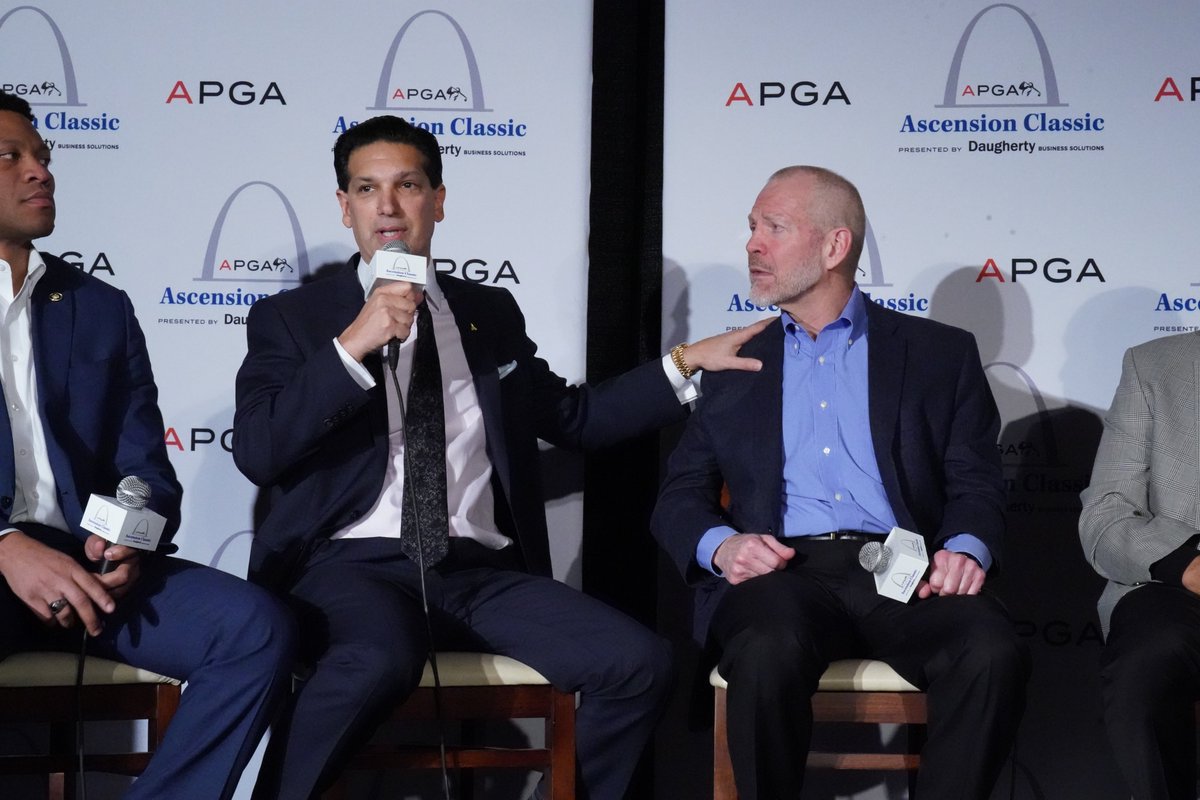 A huge thanks to <a href="/MrRonDaugherty/">Ron Daugherty</a>, founder and CEO of @daughertytweets for their investment in north St. Louis county to expand education and job training, as well as their partnership on @AscensionCCG <a href="/APGA_Tour/">APGA Tour</a> event <a href="/GlenEchoCC/">Glen Echo CC</a> as we make golf more diverse and inclusive!