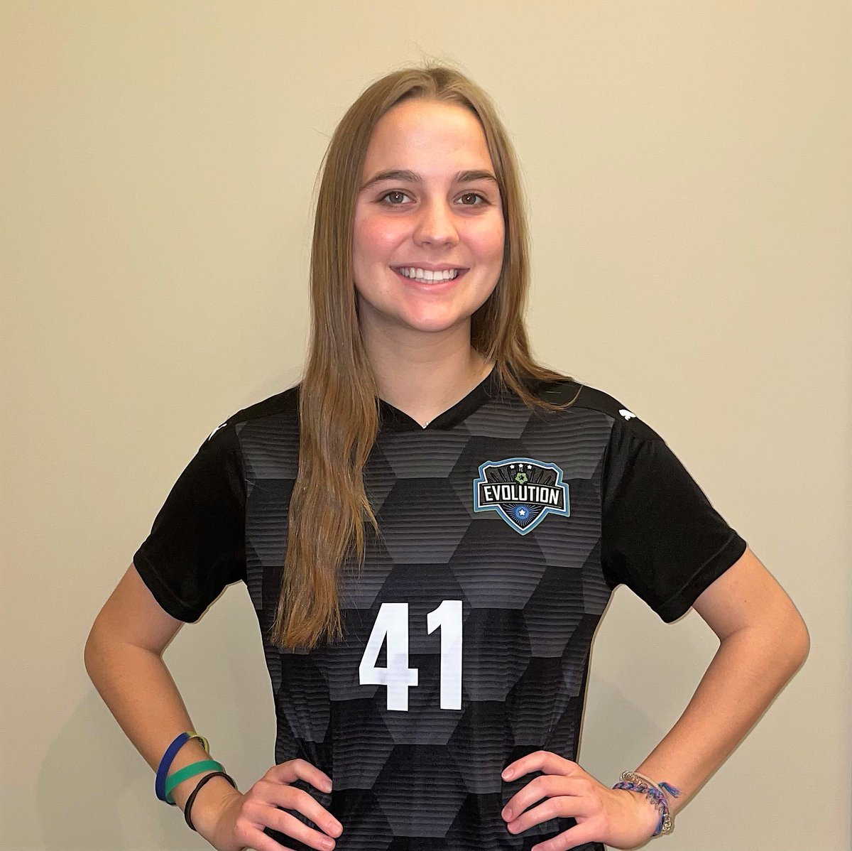 📢Today's Spotlight is Ava Notarianni.   Ava is a Jr at Medina HS, 3.9 GPA and is a very talented and versatile player.  Ava plans on continuing her soccer career in college, currently undecided.
highlight video👇<a href="/notarava14/">Ava Notarianni</a>
youtu.be/tVN4OdwRErQ