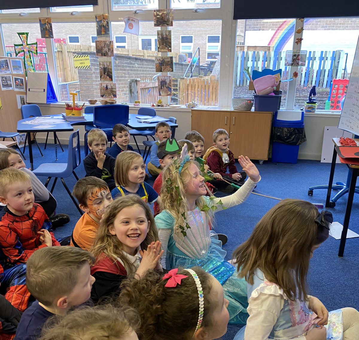 Secret reader #2 was also a huge hit with 1GI !! <a href="/WorldBookDayUK/">World Book Day UK 📚</a>