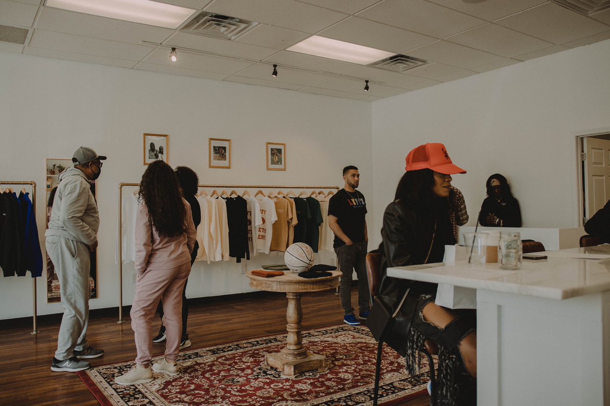 swiffbrand_'s tweet photo. This past Saturday we had the pleasure of opening our doors to 736 Harden St. in 5 points our first brick &amp; mortar store. Thank you for all the support. Come by the store to grab a piece, coffee and just to say what’s up. Thank you! ❤️ https://t.co/ru2yRAcrkO