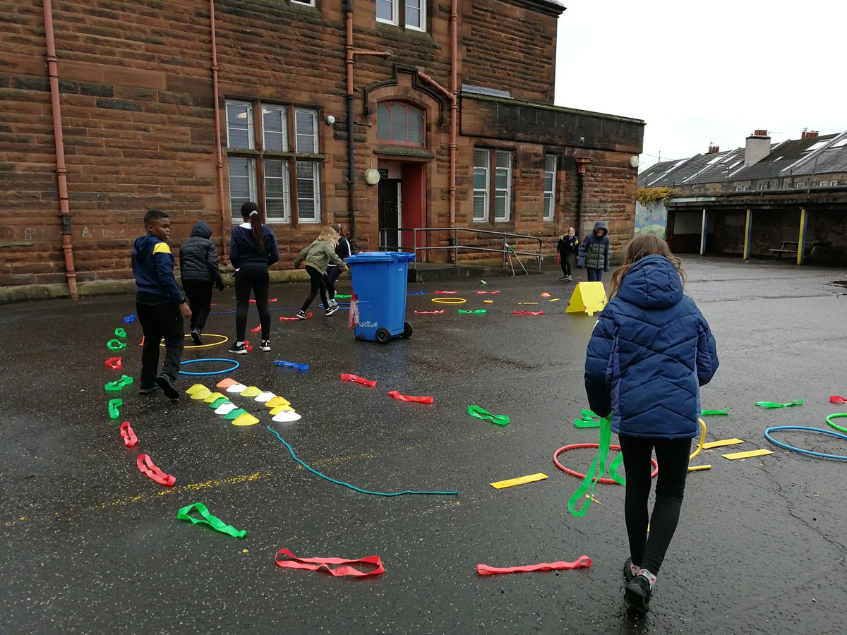 ActiveSchoolsII's tweet photo. Fantastic fourth playmakers session with P6 @StConval. The three groups did very well to design and set up fitness skill courses in teamwork. They then led the rest of the class through their course and learned from their coaching experience.
@PEPASSGlasgow https://t.co/ZsYdJXglNf