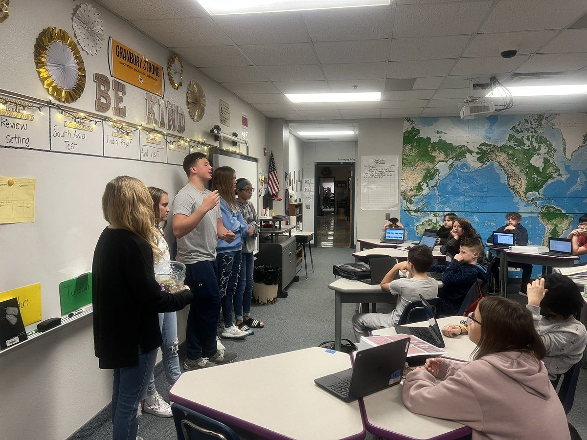 GHS_Ditto's tweet image. AVID RECRUITMENT IS HAPPENING!! Get those applications in!! We have 61 6th graders, soon to be 7th graders, who have applied already!! @AMSpirates @ActonMS_IS @AVIDOpenAccess #Avidized #CollegeReadiness #ChallengeYourself