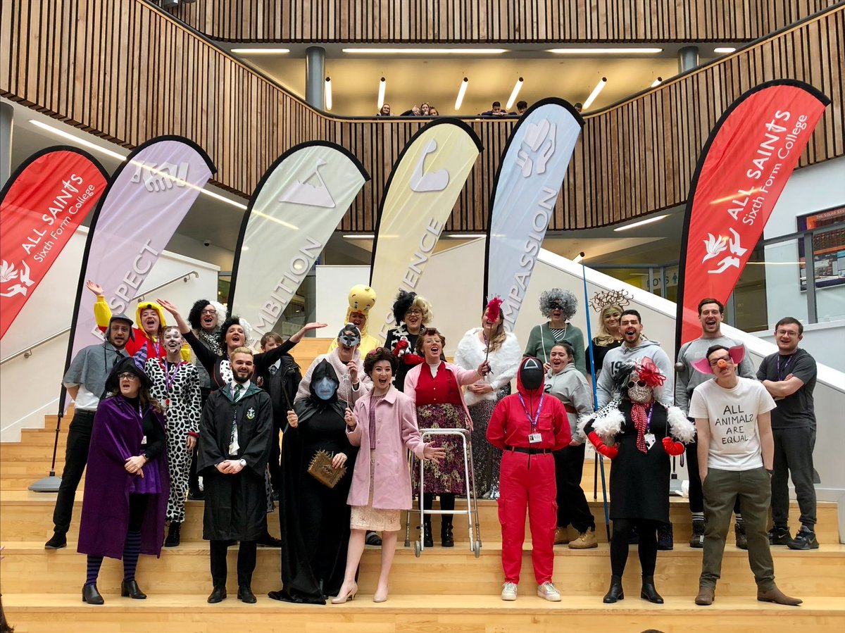 We love it when the staff get involved in supporting #WorldBookDay Such a great way for our students to understand that reading isn’t just for English 📚 Thank you all so much! @academystnicks