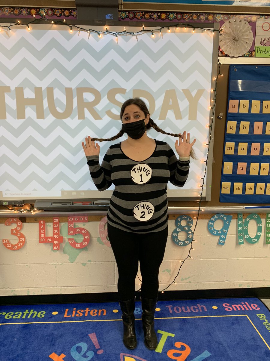 Mrs. Lee tweet media