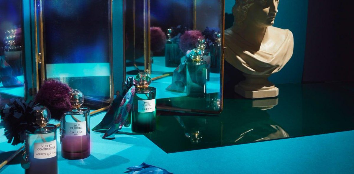 Aromo_ru's tweet photo. Goutal Paris выпустит новинку в коллекции Oiseaux de Nuit, украшенной меховыми помпонами. Она получила название Folie D’Un Soir. https://t.co/6CtSptqcnC https://t.co/eBM1CXeYib