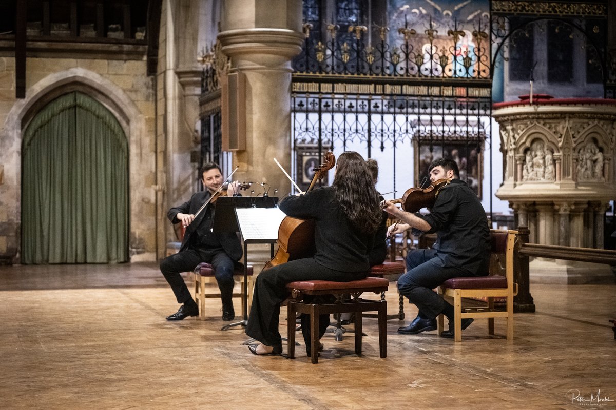 HastingsPhil's tweet photo. We're looking back on our recent #HPOStringQuartet performance with Boyan Ivanov - our first #HPORecital of 2022! 👏

Boyan Ivanov, Clarinet
Emil Chakalov, Violin
Romana Szczepaniak, Violin
Jordi Morell, Viola
Daryl Giuliano, Cello

Saturday 19th February 2022
📸 Peter Mould https://t.co/myPdaxKmlK
