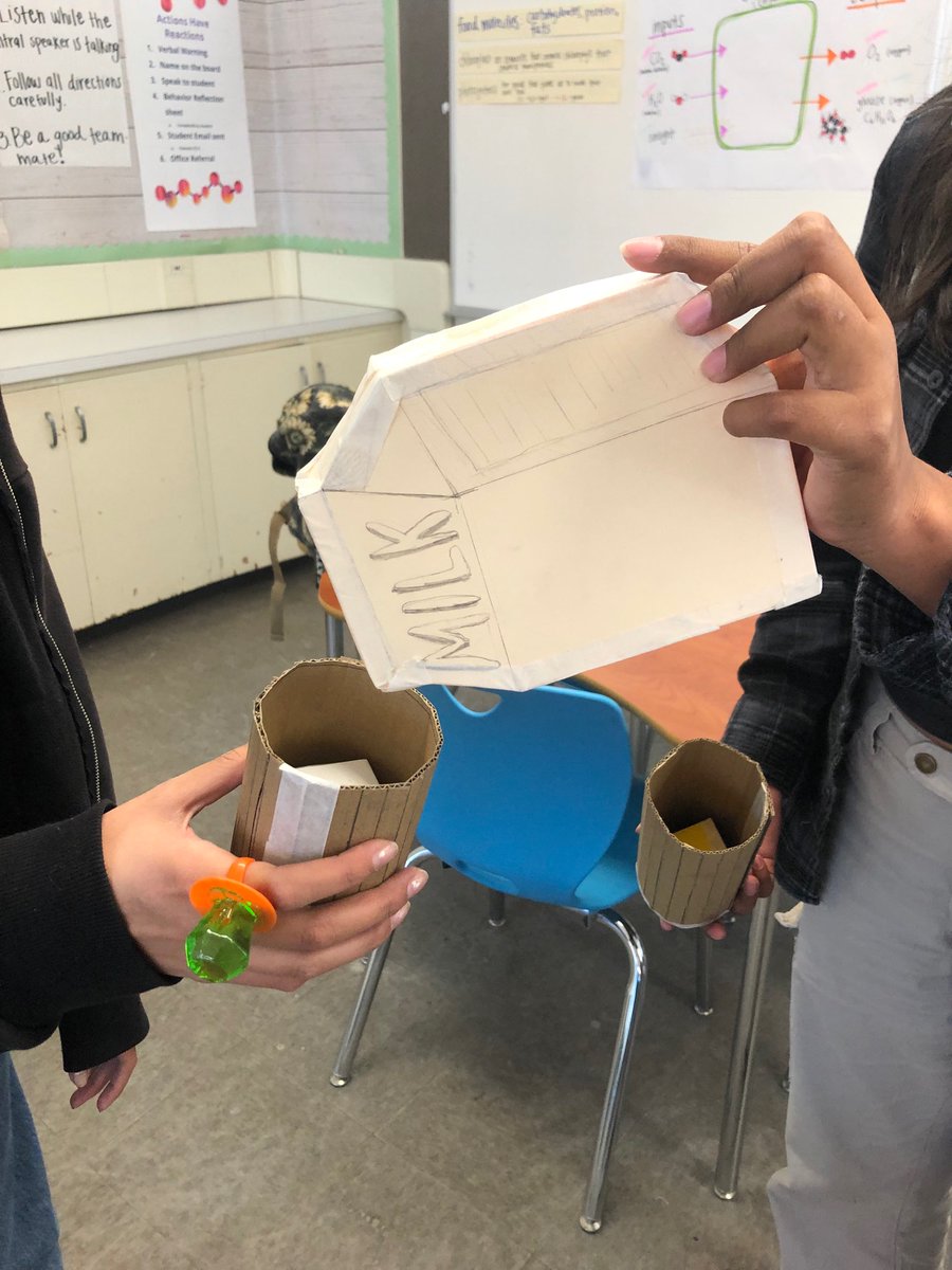 DomeniciMs's tweet photo. Flash lab! I’m always inspired by the creativity of our @VIDASHARKS 

Students demonstrated grit and perseverance in the process of bringing their ideas to life! https://t.co/xK1dXjSVdT