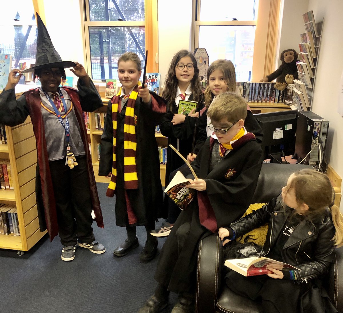 MonktonLibrary's tweet photo. Lots of excitement and activity for #WorldBookDay in the Upper Prep Library today! Can you work out which book characters we were joined by?
#MonktonLibraries #readingforpleasure https://t.co/dqurNaum6T
