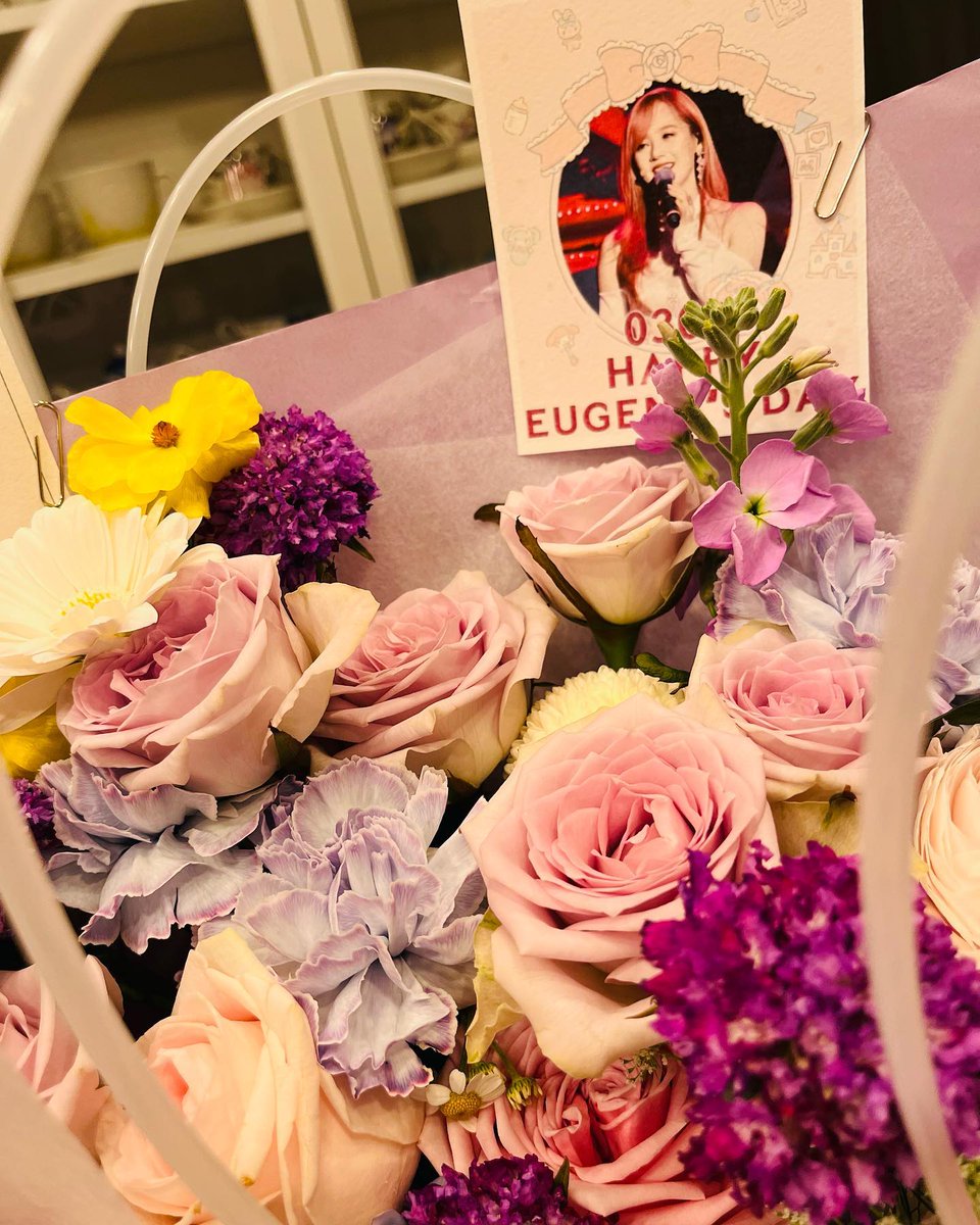 eugene810303's tweet photo. Thank you so much for celebrating my birthday everyone~!!! I’m so grateful for the love that I’m receiving and I’m so happy~!!! You guys made my day so beautiful~! Love you all…!🥰 https://t.co/XDPqnuv5Ks