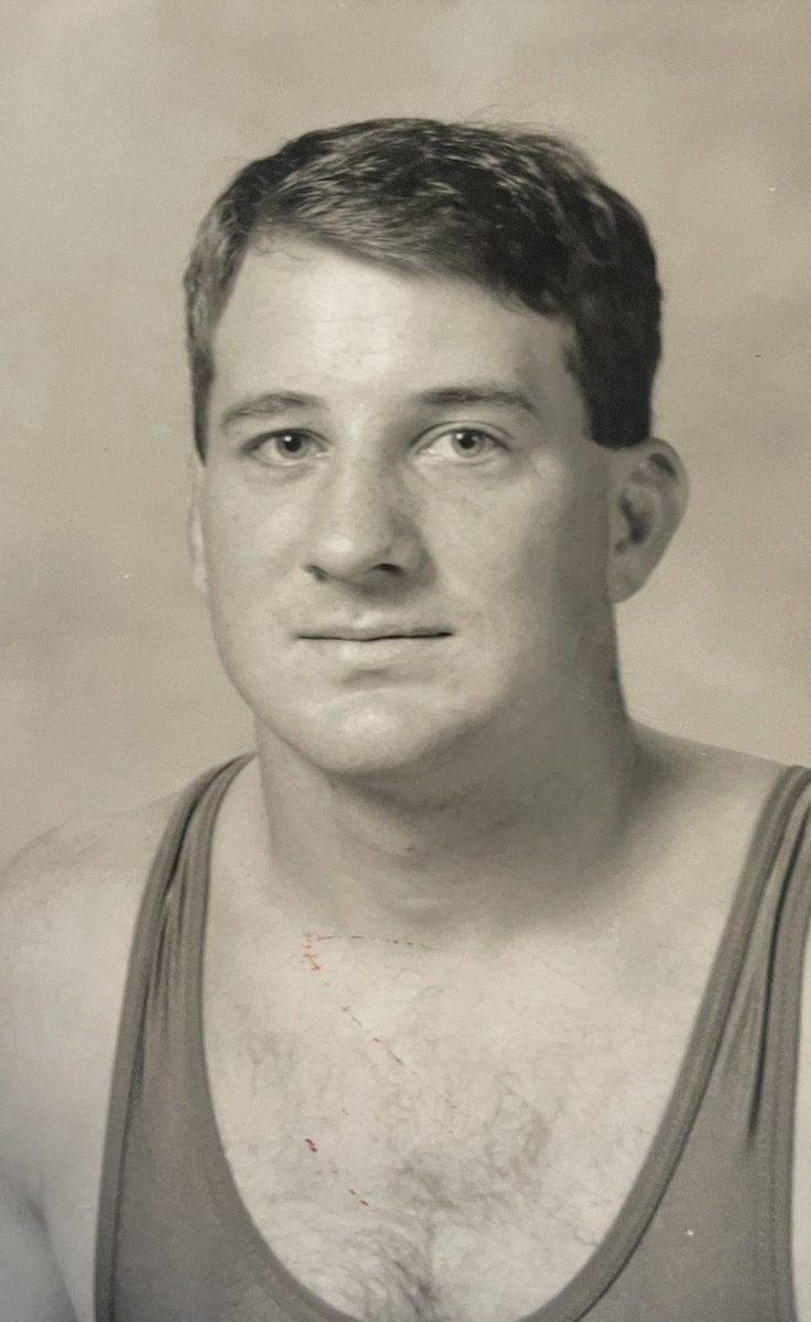 Can anyone guess this group of UCO wrestling alumni who are now head high school coaches?#ThrowbackThursday #rollchos