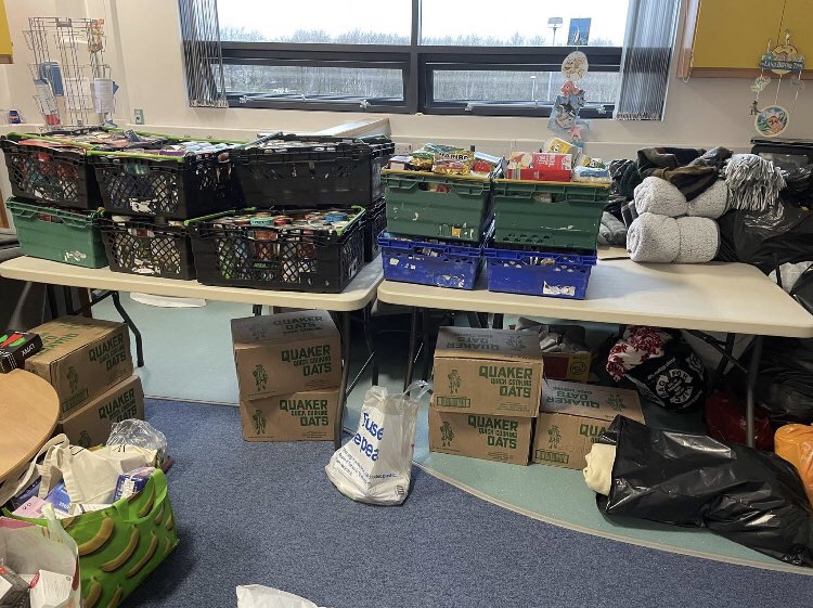 DumyatDolphins's tweet photo. Another big thank you to all those who donated to help the people in Ukraine and a well done to the pupils who helped organise the donations! We are lucky to be part of such an amazing community 💙🇺🇦👍
@DennyHighSchool https://t.co/7JyuYEmQfr