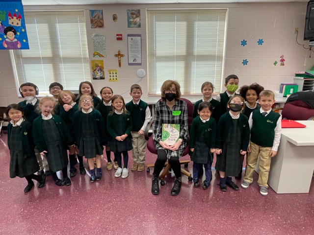 AtownDioceseEDU's tweet photo. #ReadAcrossAmerica Week has brought some special guests - priests, administrators, and authors too! - to the classrooms to read their favorite books! Encouraging a love of reading helps our #saintsandscholars succeed! #safepresentgrowing https://t.co/aVahySmFyC