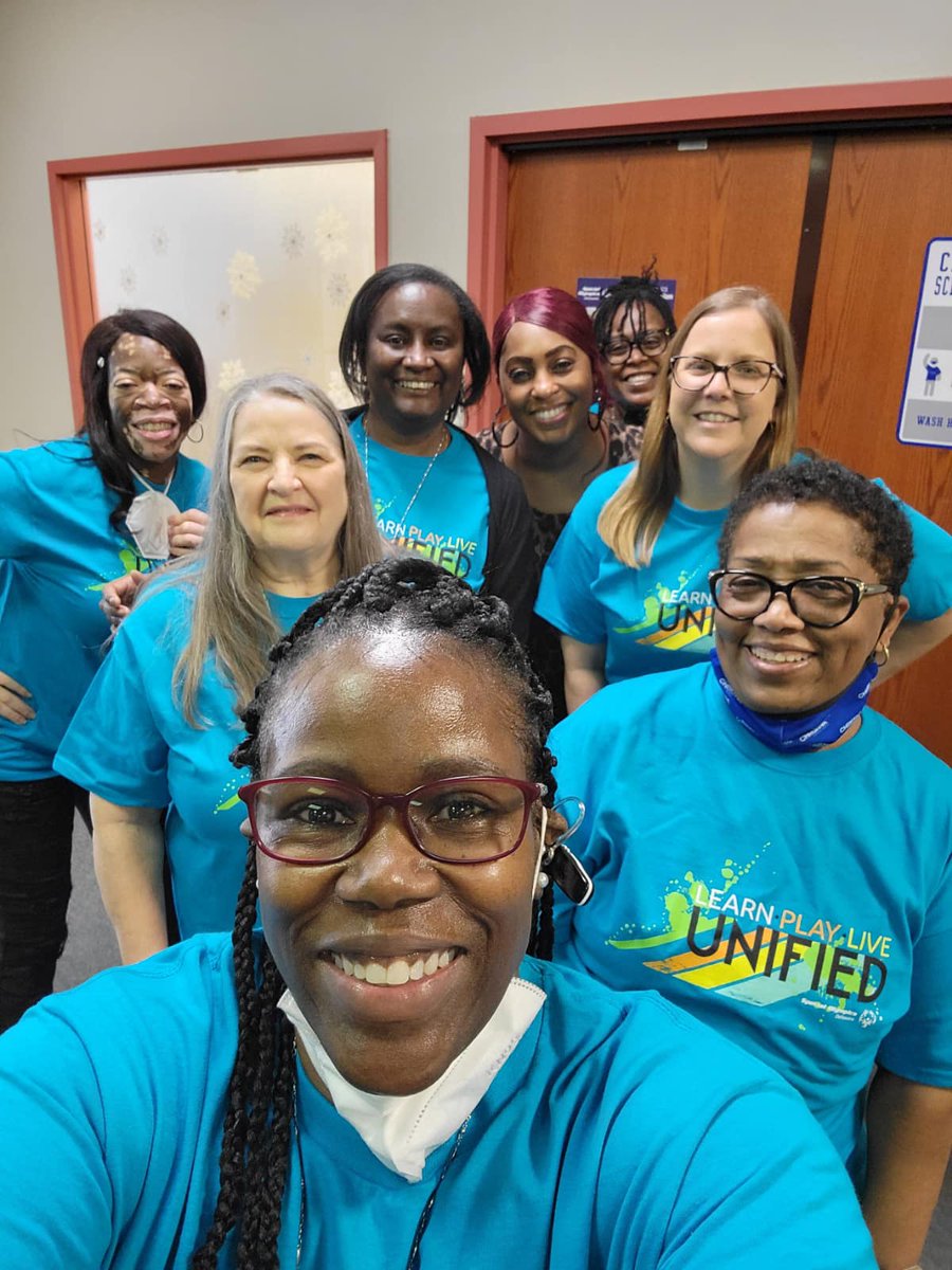 ChristinaK12's tweet photo. #MorePhotos - Christina is Spread the Word to End the Word on Mar 2. #ChristinaStrong #GlasgowHS #BraderES #NetworksProgram https://t.co/qyISffnqK2