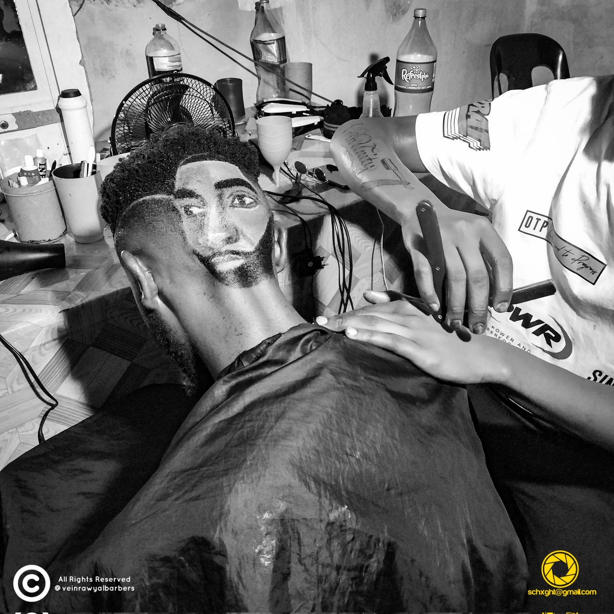 T_MABS17's tweet photo. Ok let's do it like this ...
LEGENDS DON'T DIE , WE MULTIPLY...
A huge S/O to Veinrawyalbarbers &amp; Vein Unity for the freshest cut 

#RIPRickyRick https://t.co/bPoO7aA4Q4