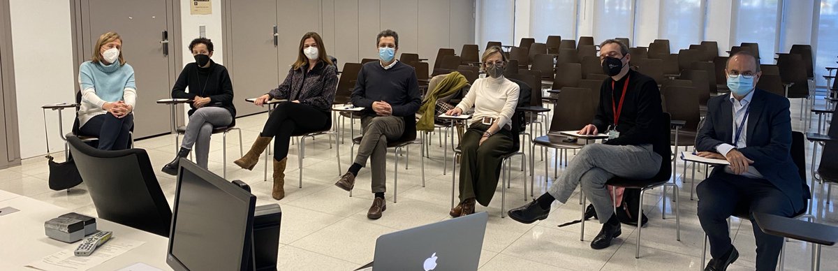 eneko70's tweet photo. Avui l’equip directiu de l’Institut de Medicina Legal i Ciències Forenses de @justiciacat hem començat el curs “Lideratge, habilitats i cohesió d’equip” impartit per @anparedesm i organitzat per @cejfe. Molt interessant la primera sessió i l’eina @insights_spain Discovery!! https://t.co/Kf6Rpq6SCP