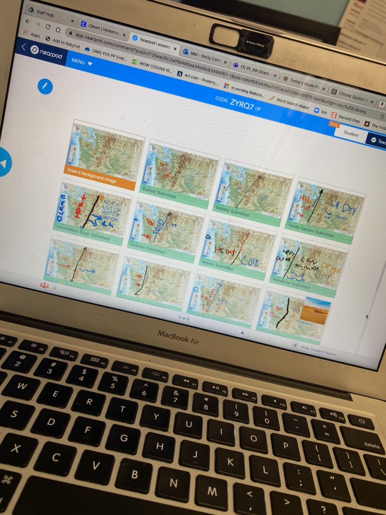 Look at my scientists go! We used nearpod to code maps &amp; indicate how climate changes depending on proximity to water as well as which wide of the mountain you’re on! Tons of great conversations about the impact elevation and latitude have 👏🏻 <a href="/WitterWildcats/">Witter Wildcats</a>
