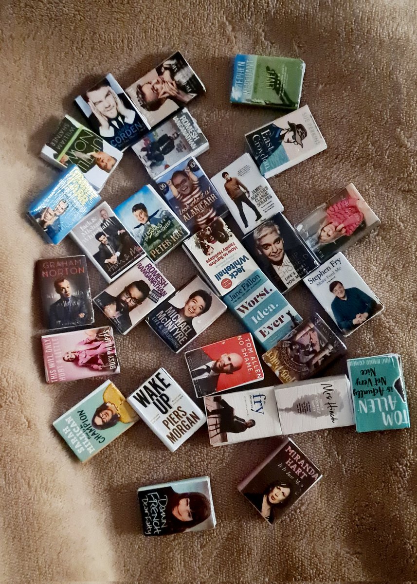 MagsSanders's tweet photo. A few of the mini book I have made , trying to do all the books I have read in the lock downs . Most where audio books but I do love a proper book π
#minibooks
#lockdownreads
#Crafting
#Reading https://t.co/p48LTLQhG3